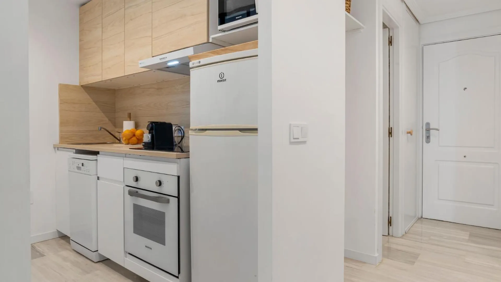 Confortable Estudio En Medina Garden Ref 332 Marbella Appartement